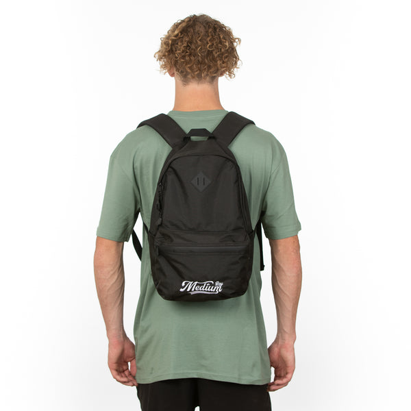 Signature Medium Backpack